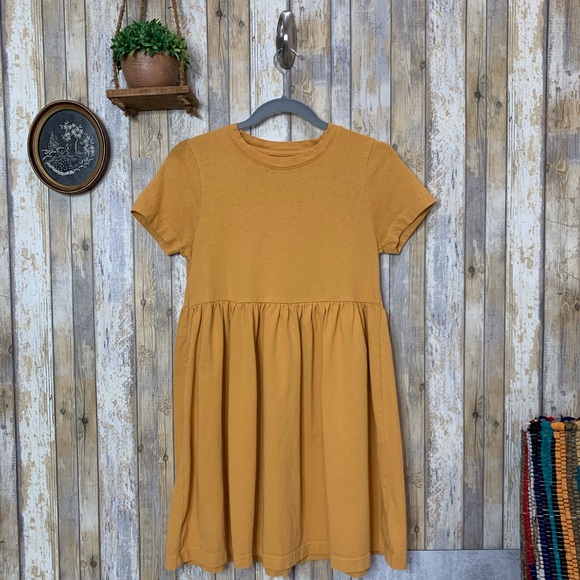 Urban Outfitters Dresses & Skirts - UO Alexa Short Sleeve Babydoll Mini Dress